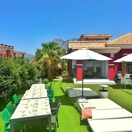 Villa Stag Hendo25pax Only 10min To The Party Area Despedidas 25pax 10 Min De La Zona De Fiesta Consultar Precio Benidorm